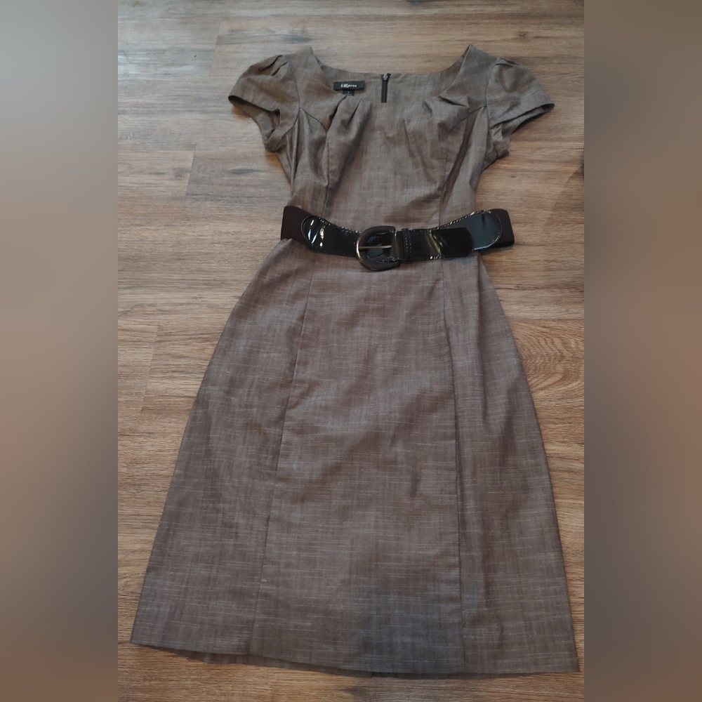 Cute little pencil dress with belt waist